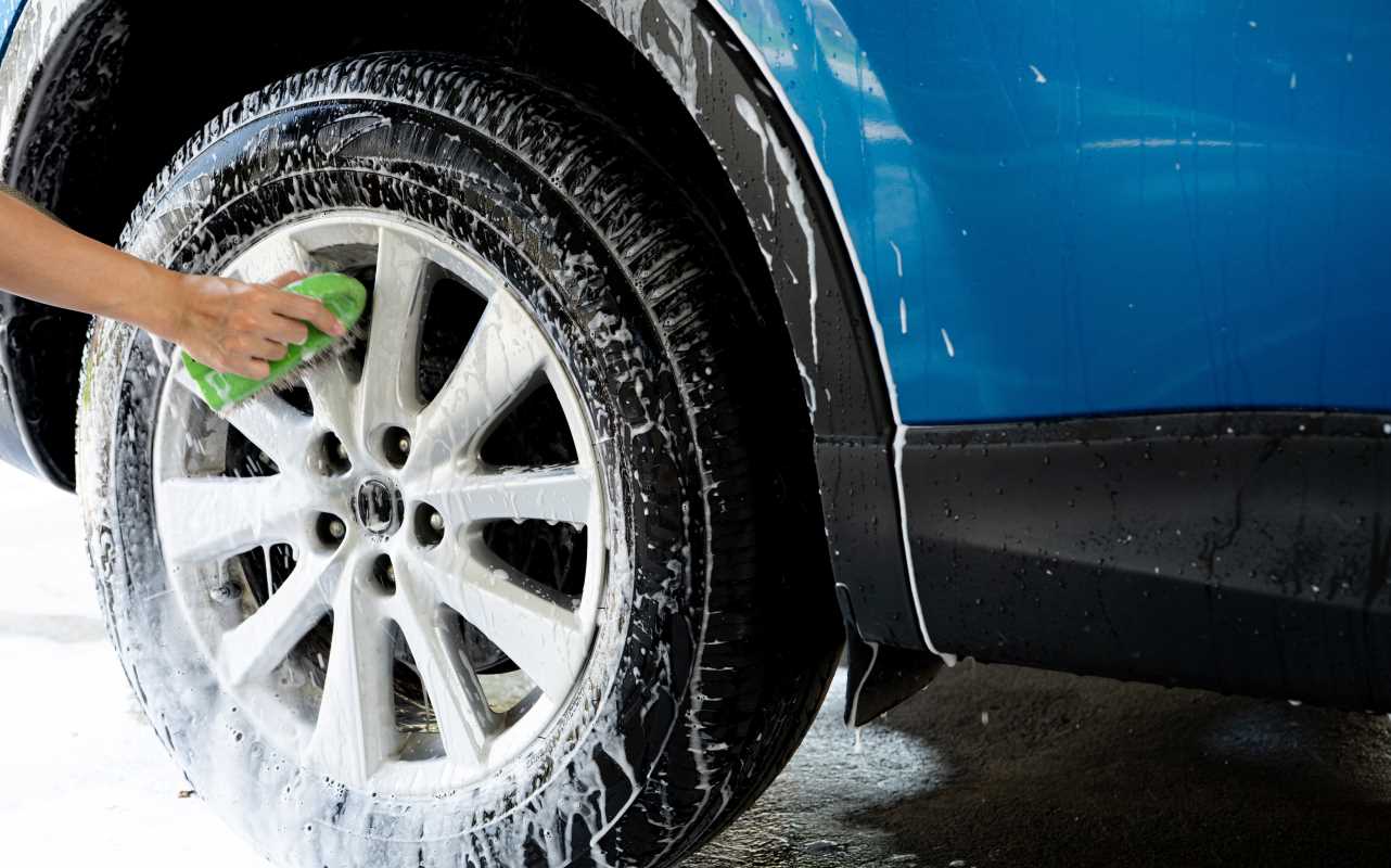 Best Wheel Cleaning Kits for That Perfect Shine